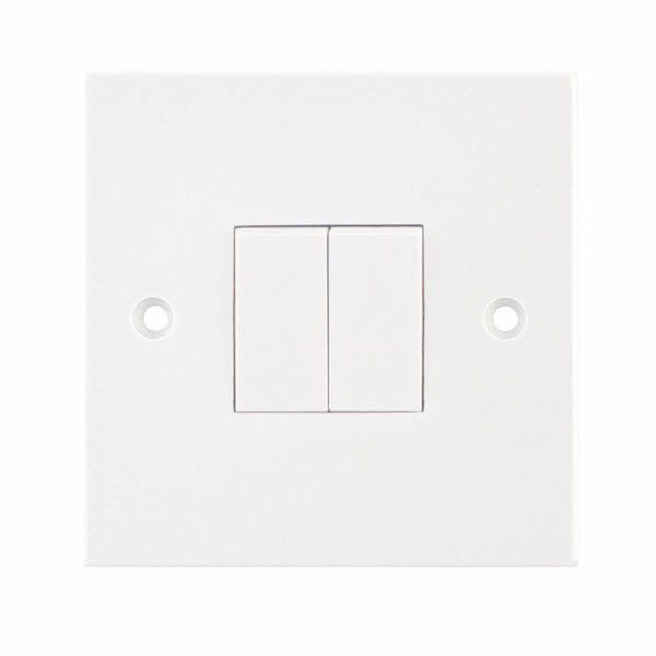 Selectric 10 A 2-gang 2 W Plate switch Sq