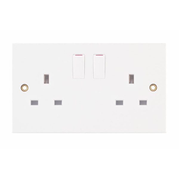 Selectric 13 A Twin Switched Sockets