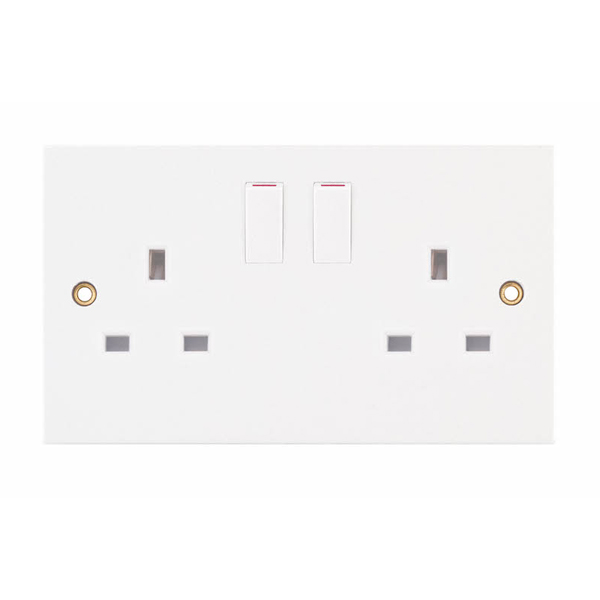 MK Electric 13 A twin switched Socket single-pole (Q